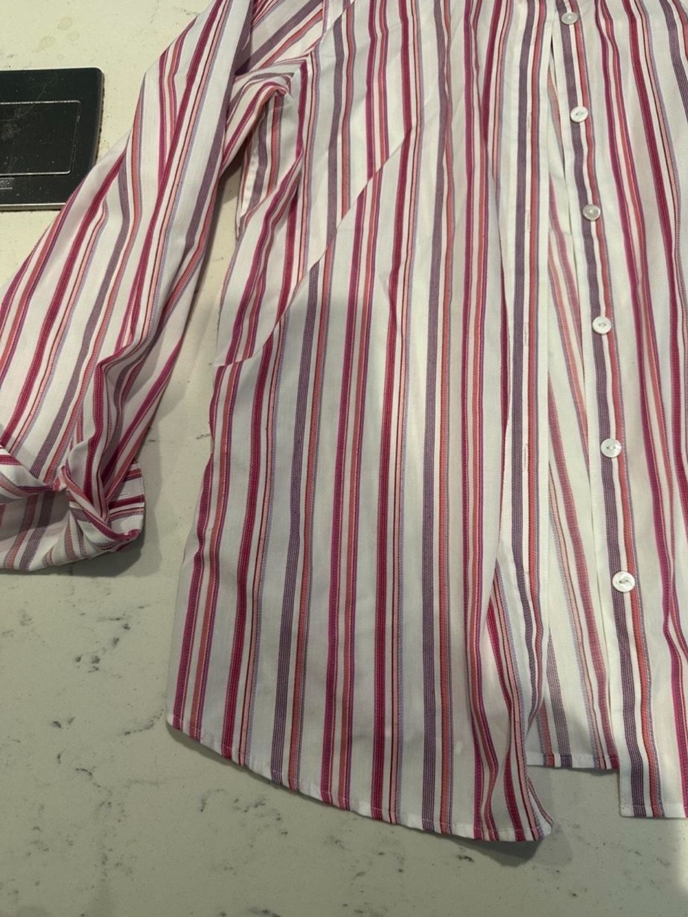 Button up - Picture 2 of 6